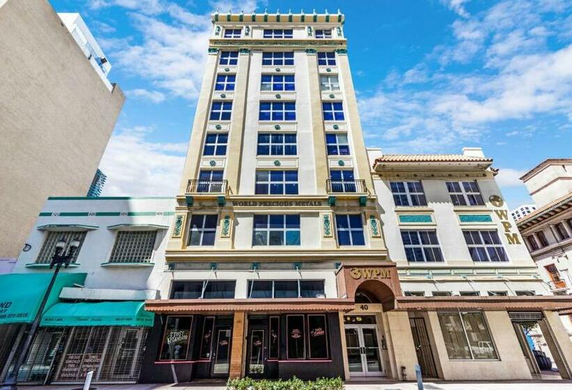 هتل Roami At The Ralston