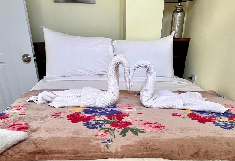 María Bonita Higüey, Apartments