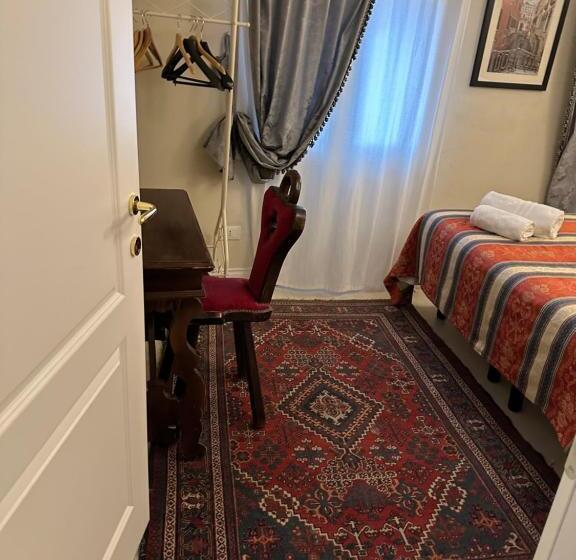 پانسیون Familly Rooms  Cà Del Traghetto