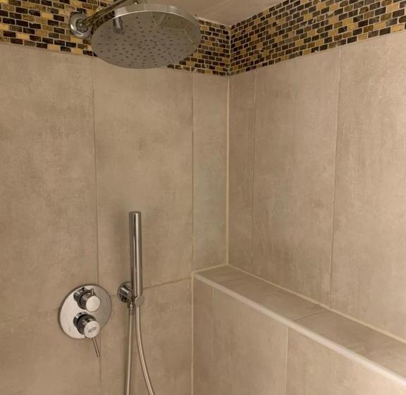 پانسیون Familly Rooms  Cà Del Traghetto