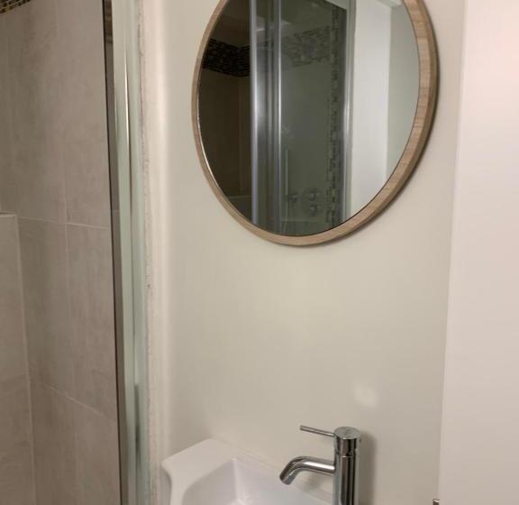 پانسیون Familly Rooms  Cà Del Traghetto