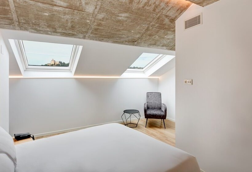 Sercotel Granada Suites