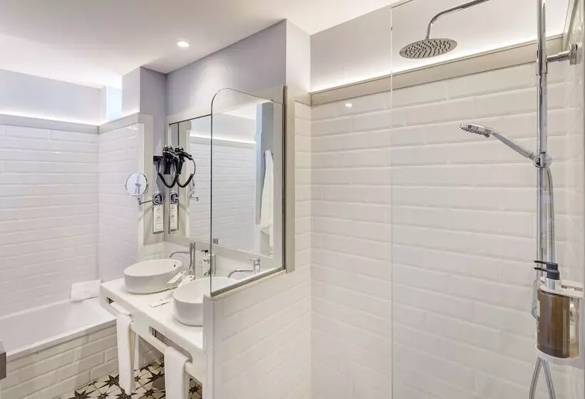 Sercotel Granada Suites