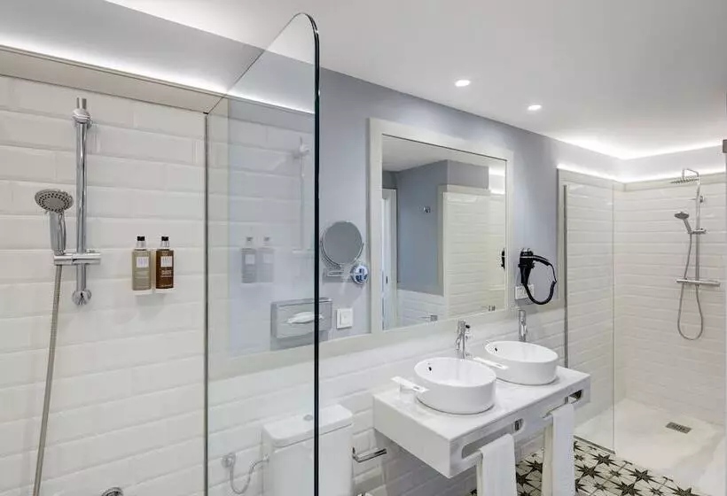 Sercotel Granada Suites