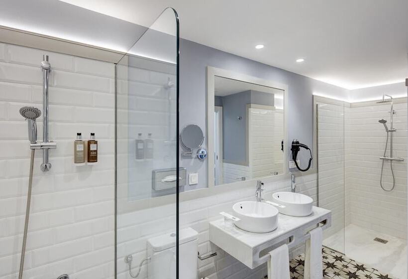 Sercotel Granada Suites