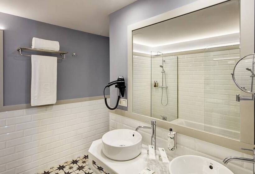 Sercotel Granada Suites