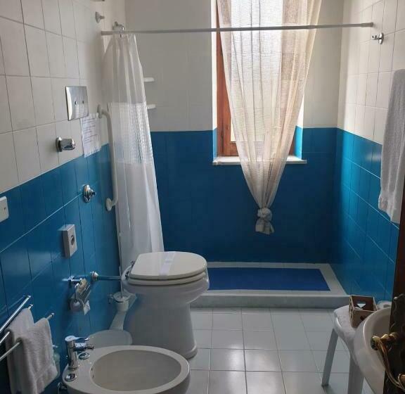 Villa Marta A Due Passi Dalla Clinica Ortopedica Rizzoli E Da Villa Santa Teresa