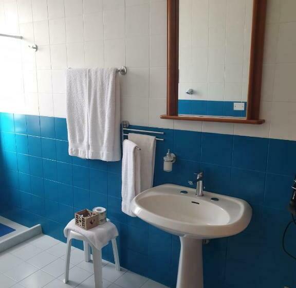 Villa Marta A Due Passi Dalla Clinica Ortopedica Rizzoli E Da Villa Santa Teresa