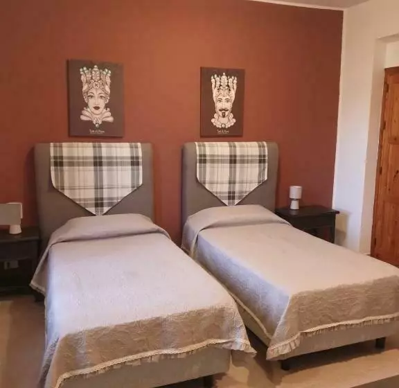 Villa Marta A Due Passi Dalla Clinica Ortopedica Rizzoli E Da Villa Santa Teresa