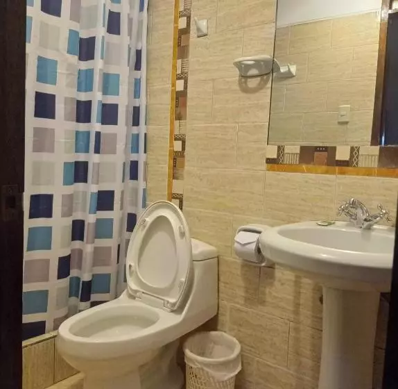 ベッドアンドブレックファースト Denny S Mapi