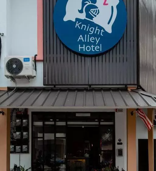 ベッドアンドブレックファースト Knight Alley