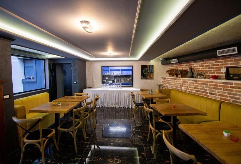 Boutique Hotel Kooperativa