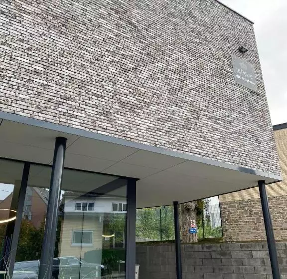 Hotelli Boutique Hôtel, La Cour De La Reine, Rooftop & Bistronomique Restaurant