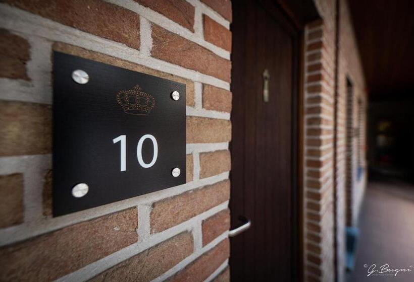 酒店 Boutique Hôtel, La Cour De La Reine, Rooftop & Bistronomique Restaurant