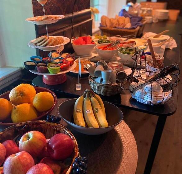 Otel Hammenhögs Gästgivaregård