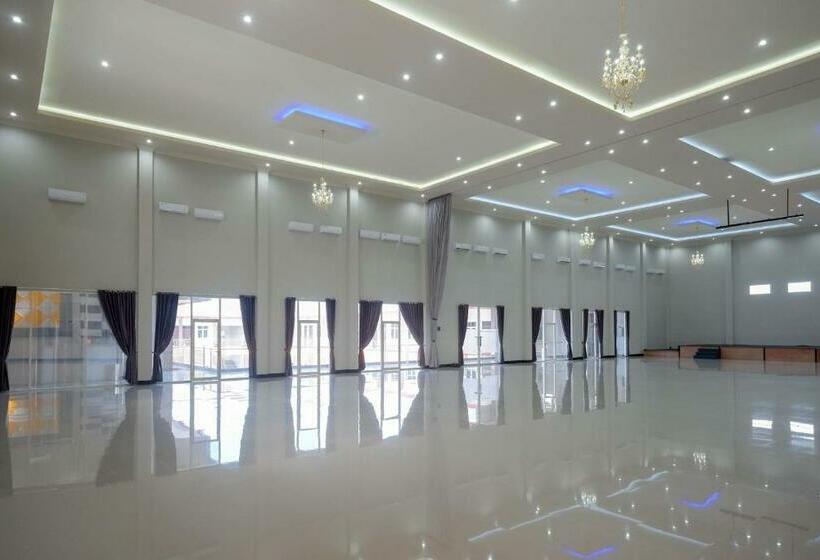 Hotel Reddoorz Plus @ Jl Pemuda Pati