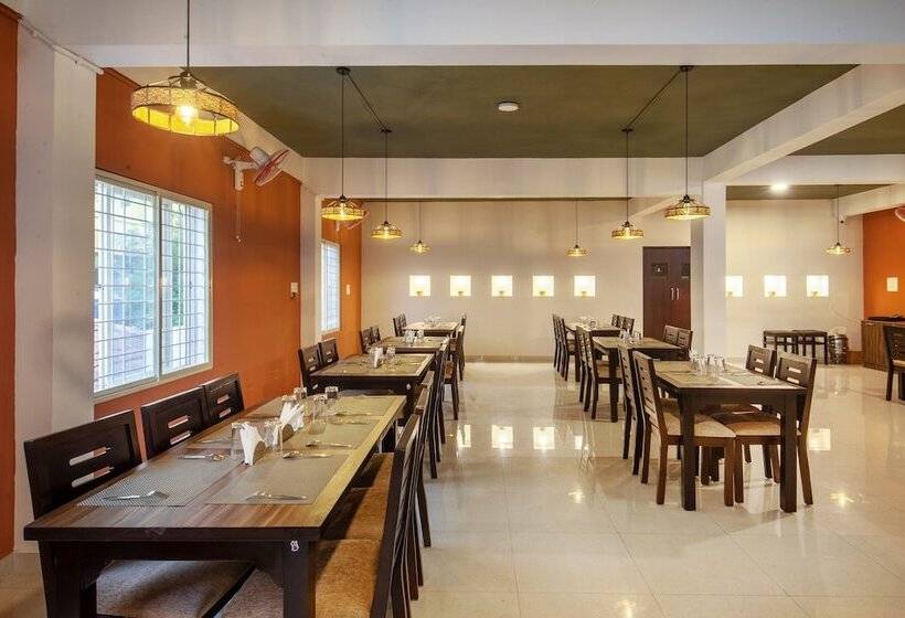 فندق Treebo Sans Sarav Kushalnagar