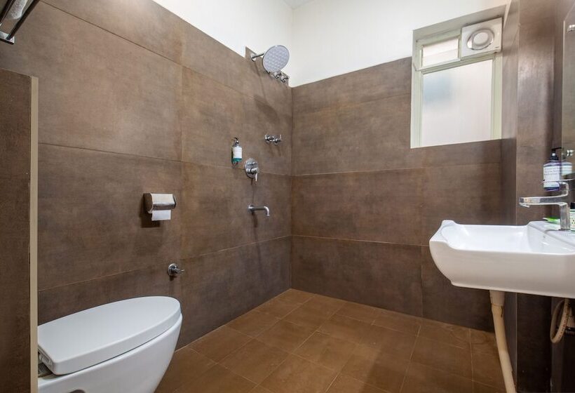 فندق Treebo Sans Sarav Kushalnagar