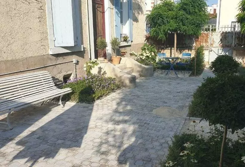 ベッドアンドブレックファースト La Joséphine