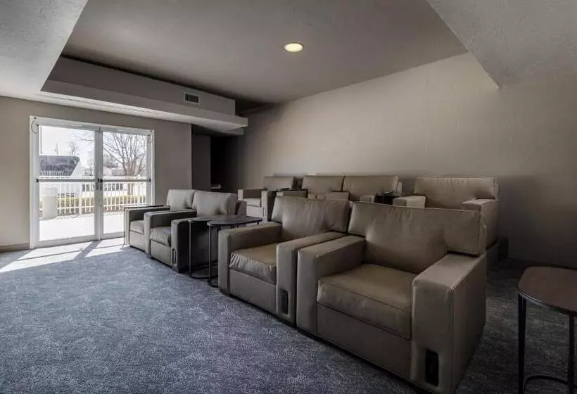 ホテル Mysuites Lawton