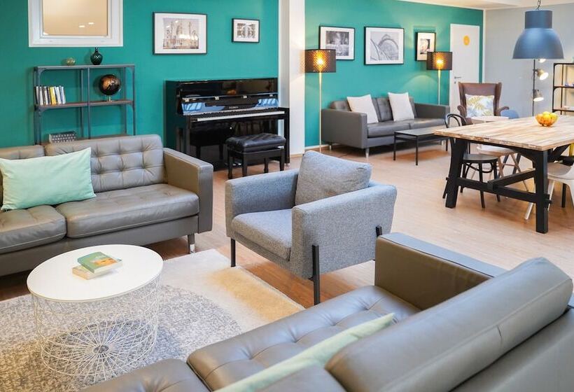 Citadines South Vienna