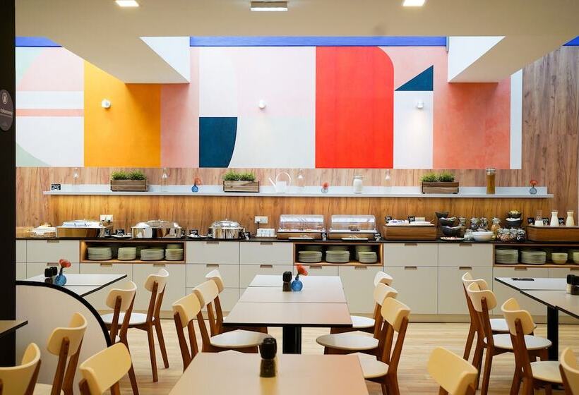 Citadines South Vienna