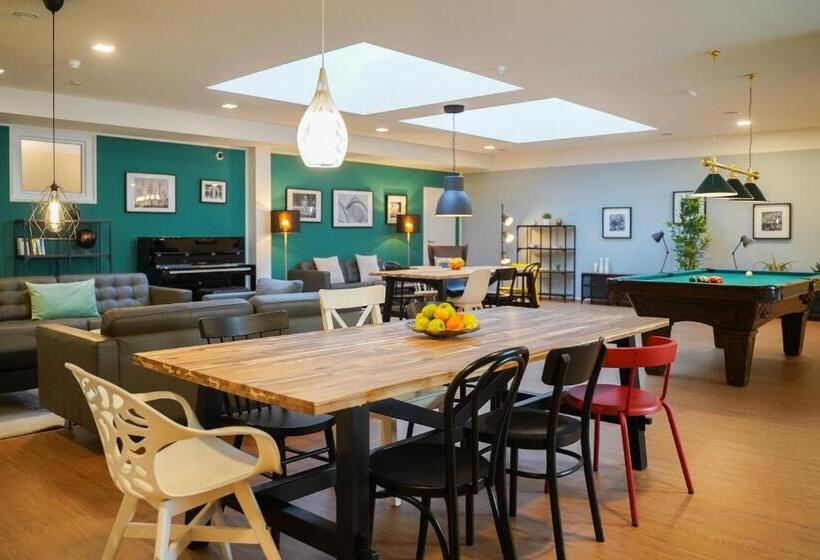 Citadines South Vienna