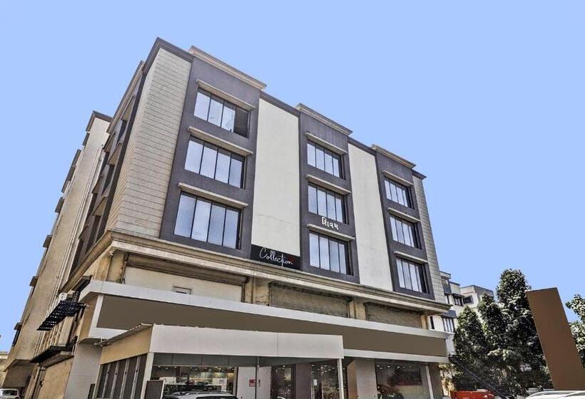 בית מלון כפרי Collection O Laxmi Kuber