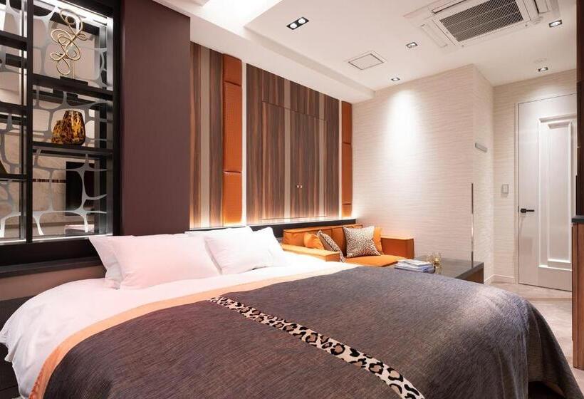 בית מלון כפרי K Next