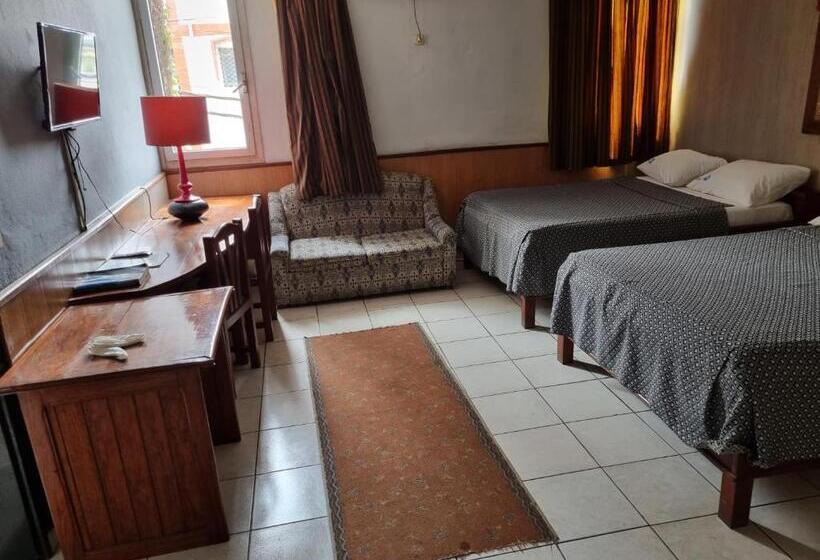 בית מלון כפרי Saffana