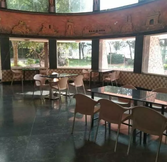 Kstdc Hotel Mayura Pavithra Yediyur