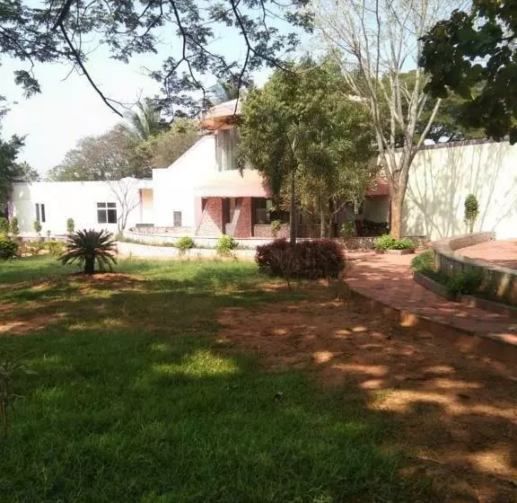 Kstdc Hotel Mayura Pavithra Yediyur