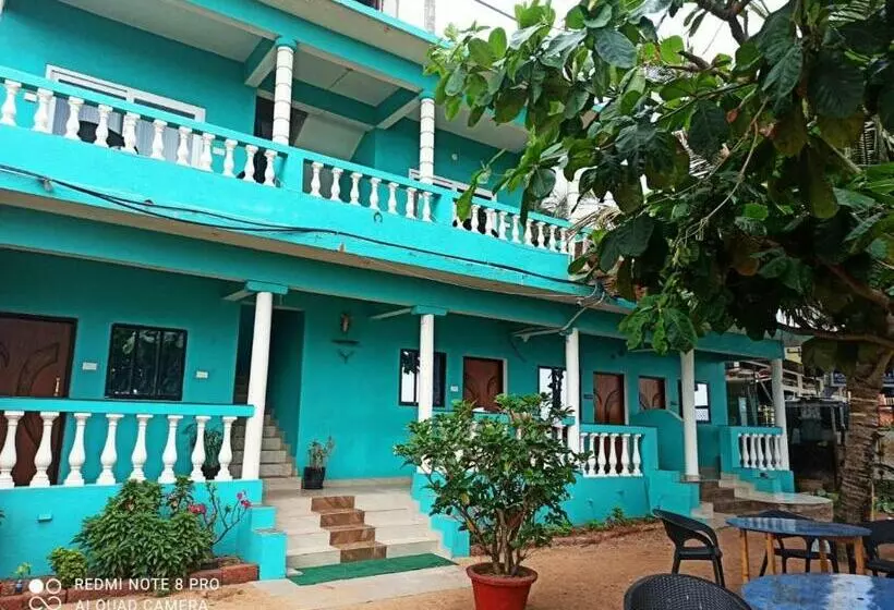 Majatalo Dee Joy S Beach Place