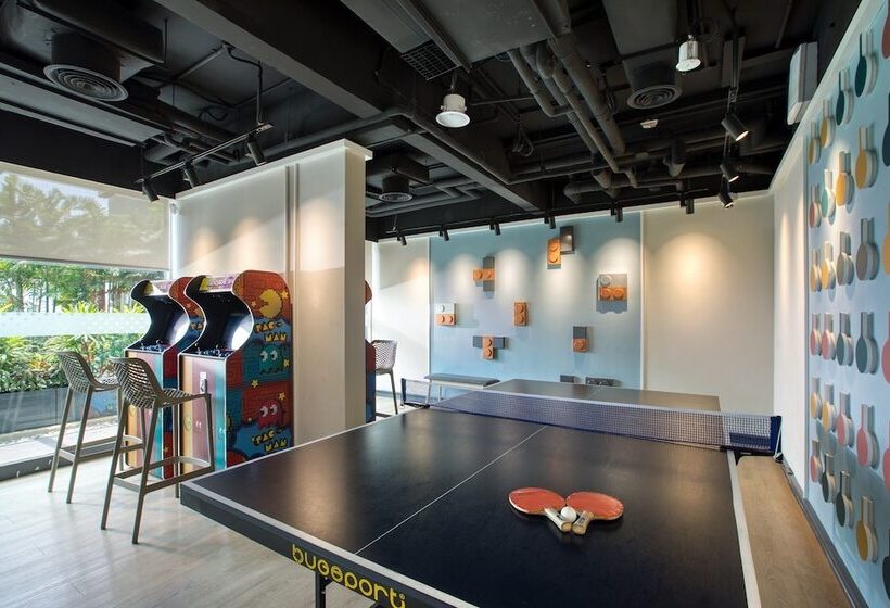 Hotel Komune Living & Wellness In The Park