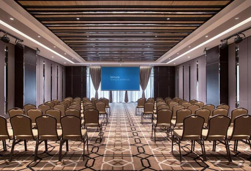 Hotel Komune Living & Wellness In The Park