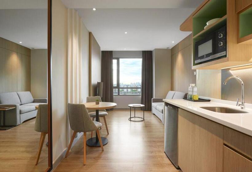 Hotel Komune Living & Wellness In The Park