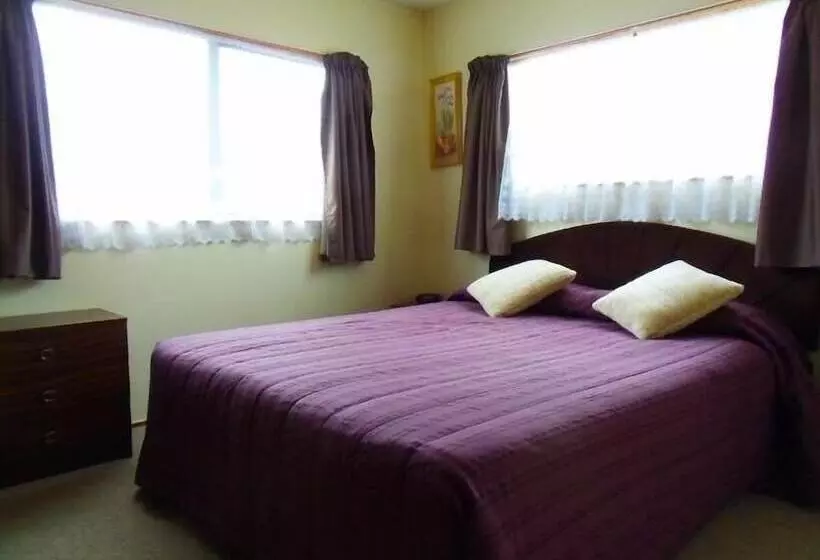 Asure Kapiti Court Motel