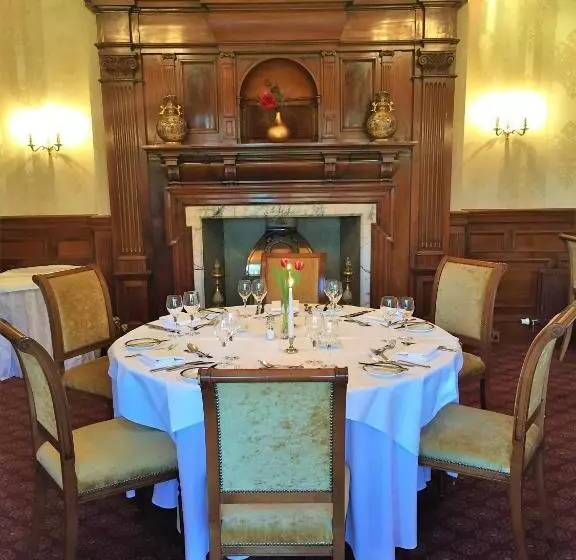 هتل Garvock House