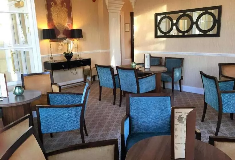 هتل Garvock House