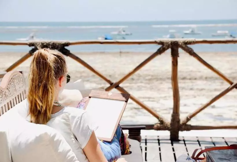 هتل Ocean Sports Resort