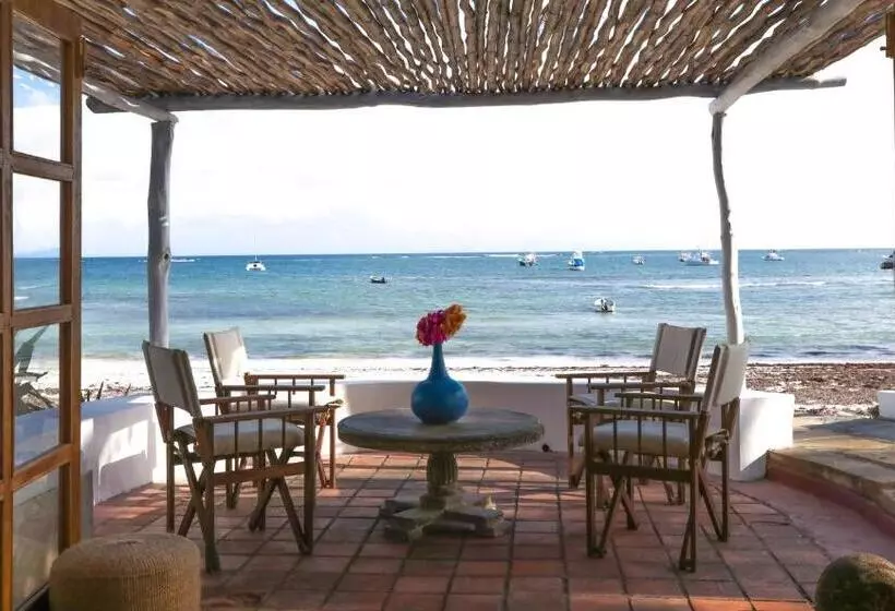 هتل Ocean Sports Resort