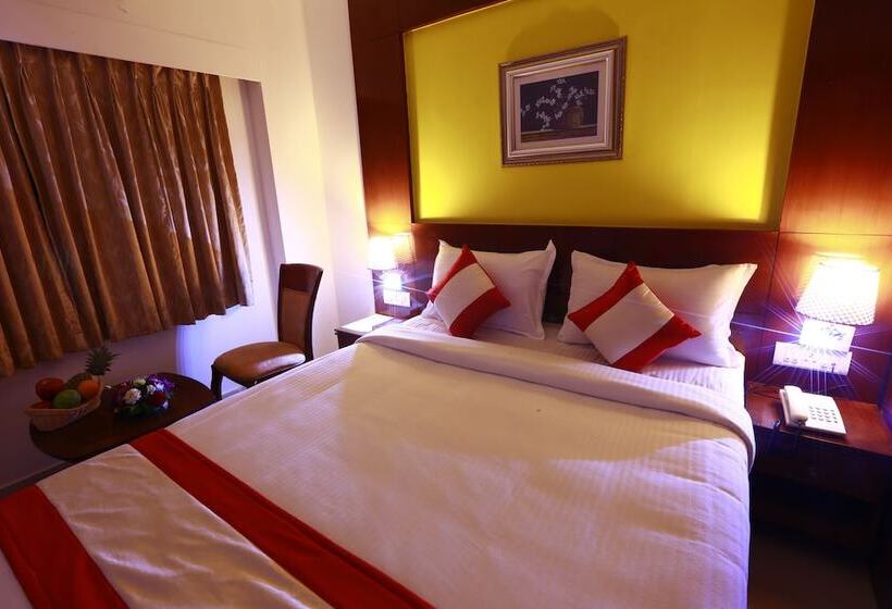 Fabhotel Prime Stalin Pleasant Park Nr Mgr Memorial & Anna Memorial