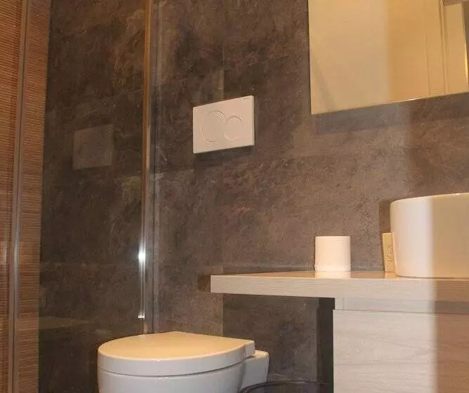 ホテル Stasera A Casa Da M.e.