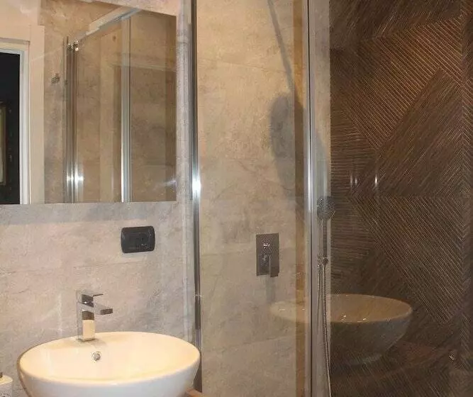 ホテル Stasera A Casa Da M.e.