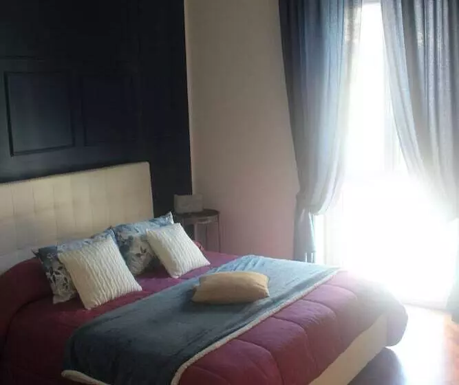 ホテル Stasera A Casa Da M.e.