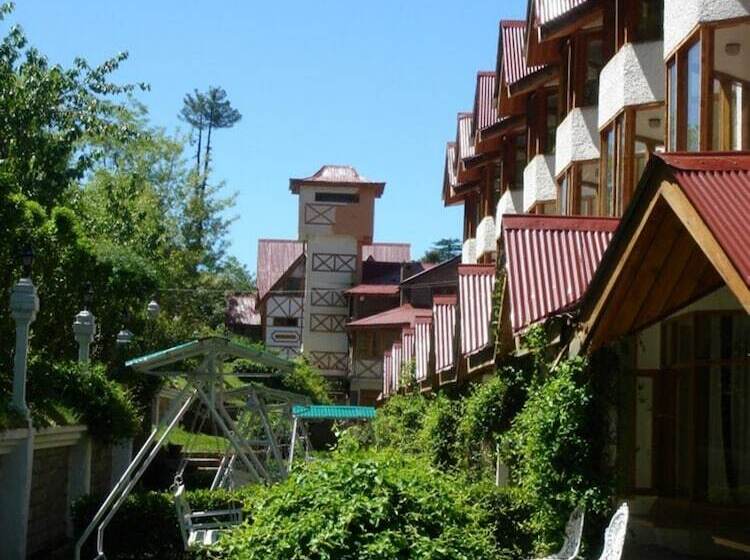 Manuallaya The Resort & Spa