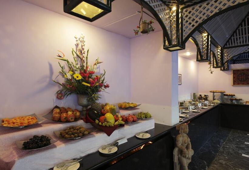 Manuallaya The Resort & Spa