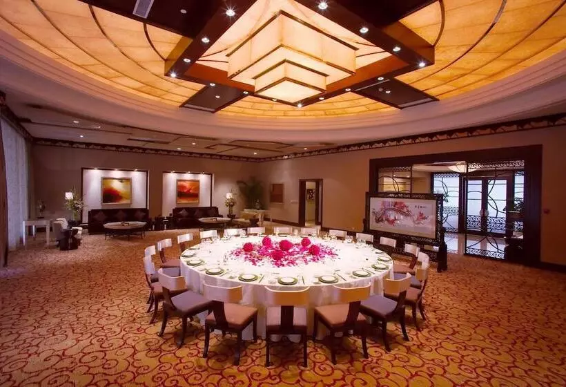 New Century Grand Hotel Kaifeng