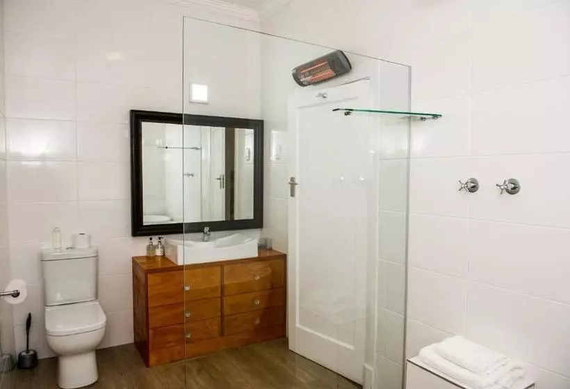 Pension Acorn Guest House