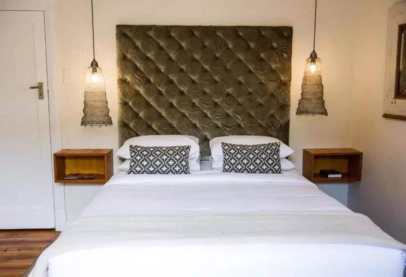 Pension Acorn Guest House